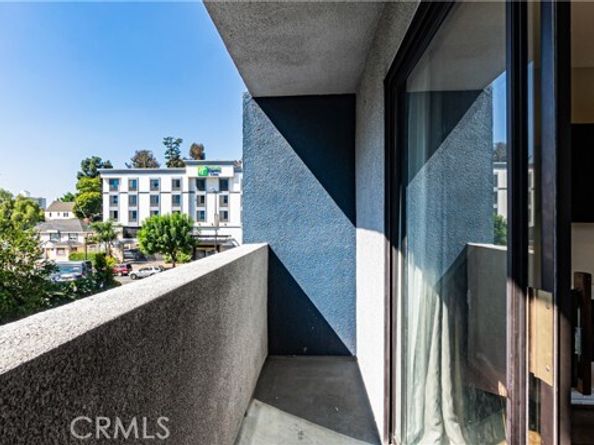 1940 N Highland 26, Hollywood (los Angeles) CA 90068