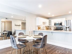 1940 N Highland 26, Hollywood (los Angeles) CA 90068
