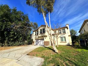 8240 Chamberlain Lane, Reseda (los Angeles) CA 91335