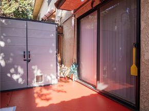 14527 Plummer 202, Panorama City (los Angeles) CA 91402