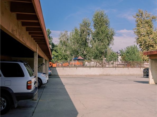 14527 Plummer 202, Panorama City (los Angeles) CA 91402