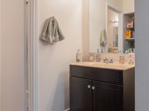 14527 Plummer 202, Panorama City (los Angeles) CA 91402