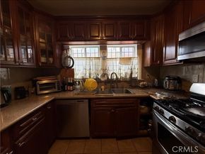 3115 W 60th Street, Los Angeles CA 90043
