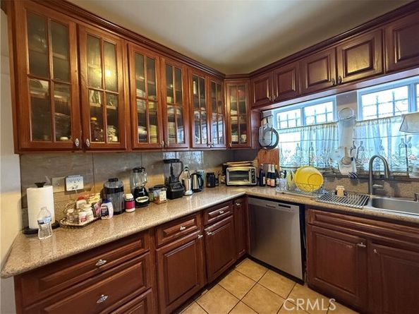 3115 W 60th Street, Los Angeles CA 90043