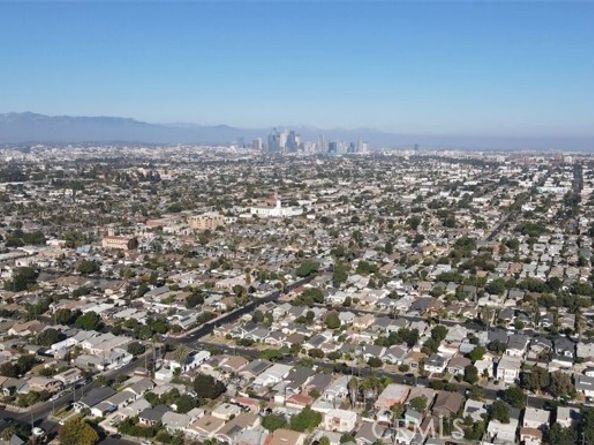 3654 7th Avenue, Los Angeles CA 90018