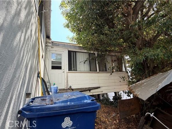 4258 Don Luis, Los Angeles CA 90008