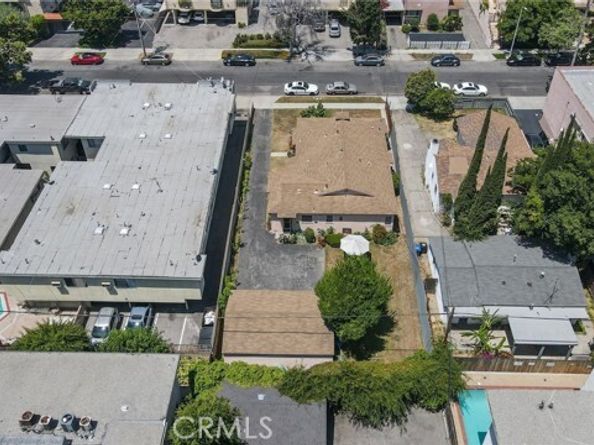 5238 Hermitage, Valley Village CA 91607