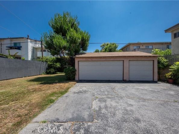 5238 Hermitage, Valley Village CA 91607