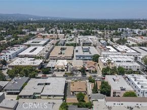 5238 Hermitage, Valley Village CA 91607