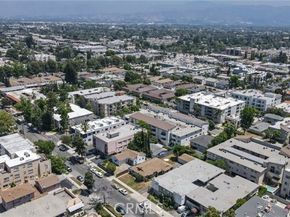 5238 Hermitage, Valley Village CA 91607