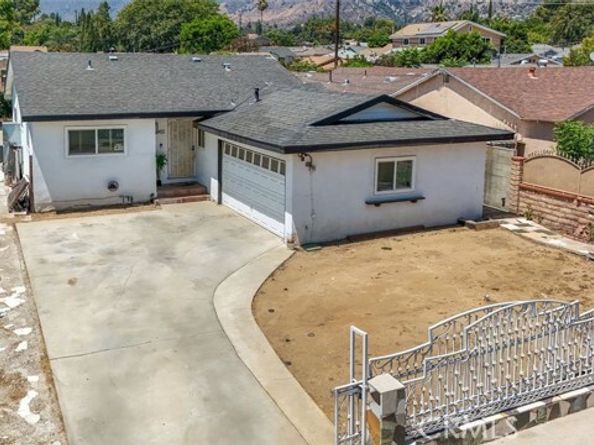 13451 Beaver Street, Sylmar (los Angeles) CA 91342