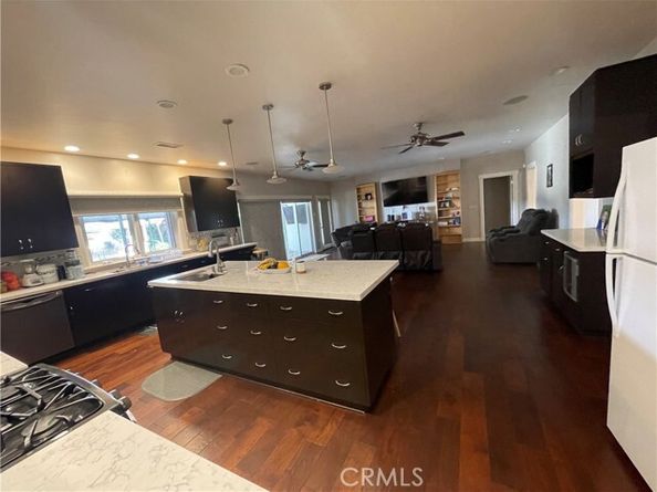 17183 Sunburst, Northridge (los Angeles) CA 91325