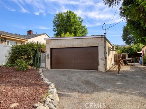 8230 Hillrose Street, Sunland (los Angeles) CA 91040