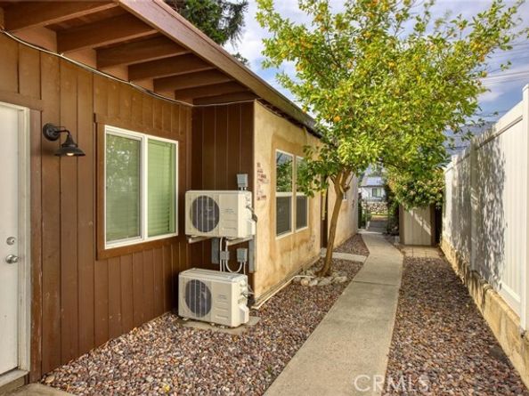 8230 Hillrose Street, Sunland (los Angeles) CA 91040