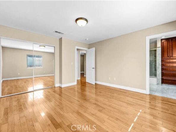 6654 Bellaire, North Hollywood (los Angeles) CA 91606