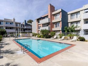 20235 Keswick Street 212, Winnetka (los Angeles) CA 91306