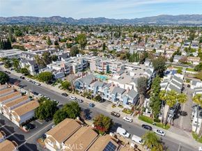 20235 Keswick Street 212, Winnetka (los Angeles) CA 91306