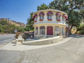 8618 La Tuna Canyon Road, Sun Valley (los Angeles) CA 91352