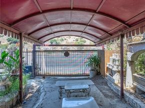 8618 La Tuna Canyon Road, Sun Valley (los Angeles) CA 91352