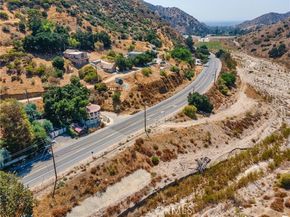 8618 La Tuna Canyon Road, Sun Valley (los Angeles) CA 91352