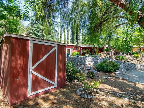 11461 Riverwood Drive, Sunland (los Angeles) CA 91040