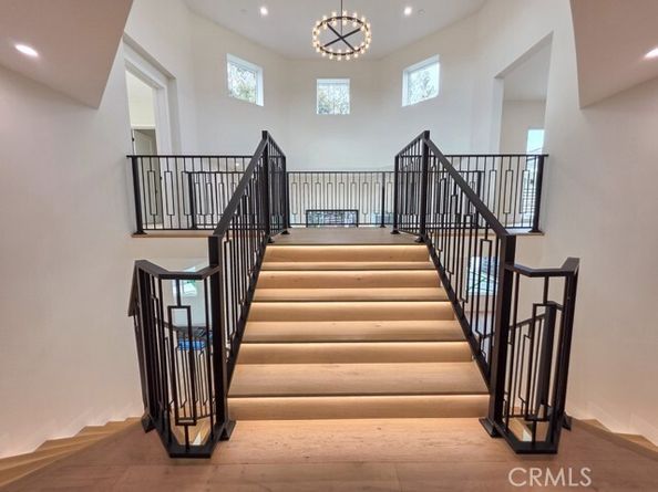 10511 Mary Bell Avenue, Sunland (los Angeles) CA 91040