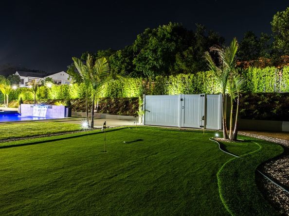 10511 Mary Bell Avenue, Sunland (los Angeles) CA 91040