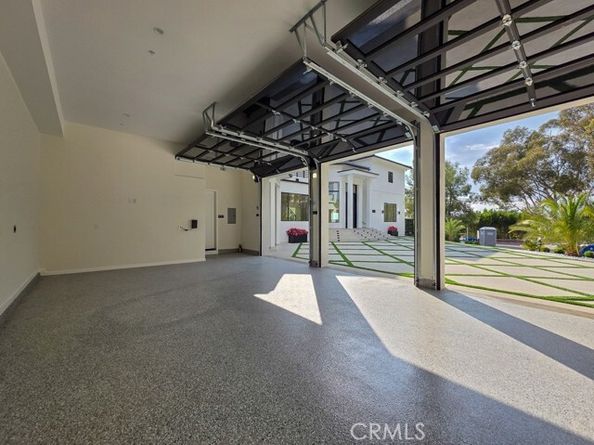 10511 Mary Bell Avenue, Sunland (los Angeles) CA 91040