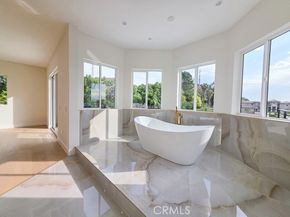 10511 Mary Bell Avenue, Sunland (los Angeles) CA 91040