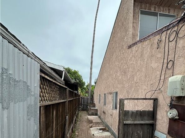 1139 Cabrillo Avenue, Venice (los Angeles) CA 90291