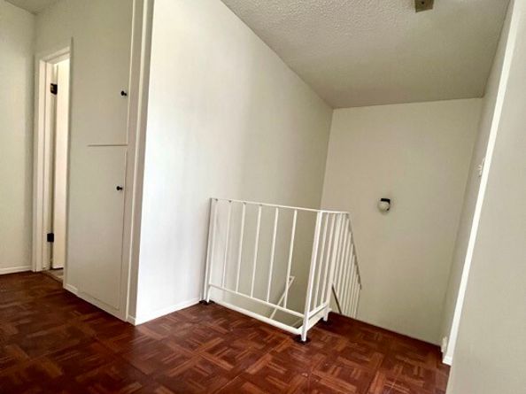 14 Camelback Avenue, Carson CA 90745