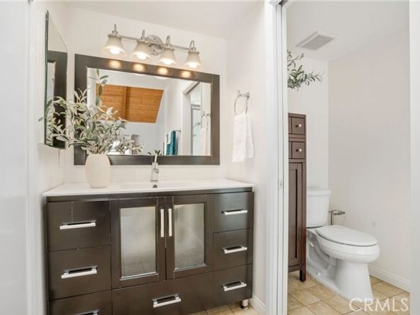 1655 Greenfield Avenue 14, Beverly Hills CA 90025