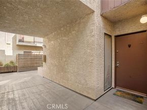 1655 Greenfield Avenue 14, Beverly Hills CA 90025