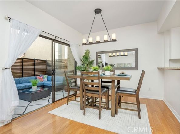 1655 Greenfield Avenue 14, Beverly Hills CA 90025