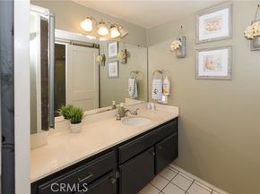 25557 Pine Creek, Wilmington (los Angeles) CA 90744