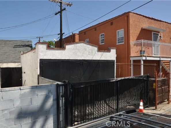 2536 S Rimpau Boulevard, Los Angeles CA 90016