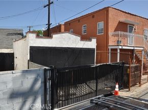 2536 S Rimpau Boulevard, Los Angeles CA 90016