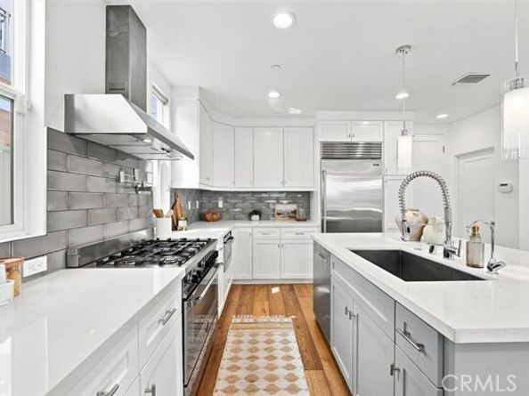 2206 Harriman A, Redondo Beach CA 90278