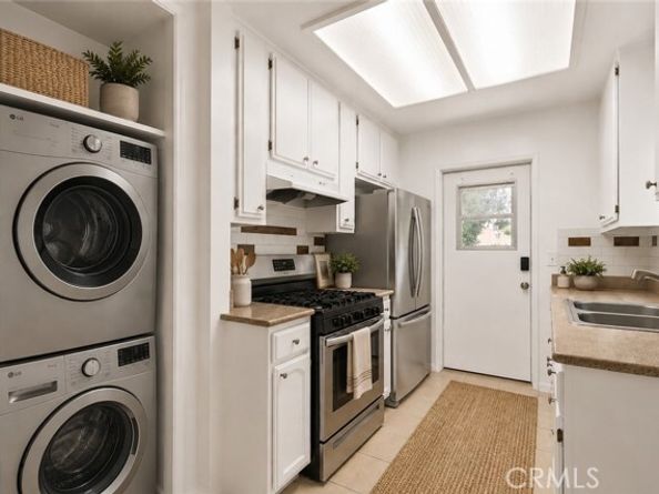 23201 Anchor, Carson CA 90745