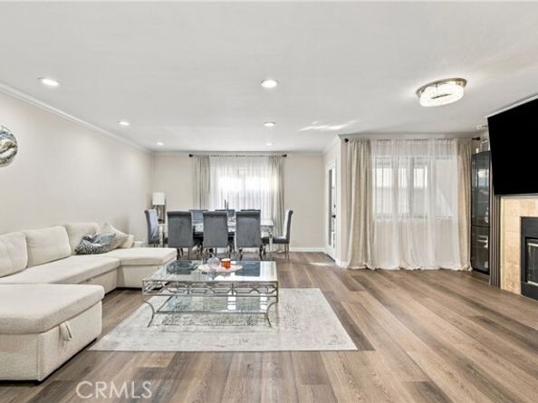330 Burchett 206, Glendale CA 91203