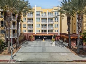 21301 Erwin Street 226, Woodland Hills (los Angeles) CA 91367