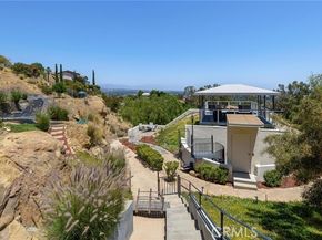 22870 Trigger Street, Chatsworth (los Angeles) CA 91311