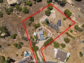 22870 Trigger Street, Chatsworth (los Angeles) CA 91311