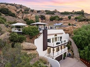 22870 Trigger Street, Chatsworth (los Angeles) CA 91311