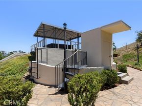 22870 Trigger Street, Chatsworth (los Angeles) CA 91311