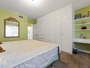 9560 Shoshone Avenue, Northridge (los Angeles) CA 91325