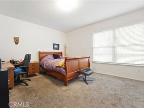 9560 Shoshone Avenue, Northridge (los Angeles) CA 91325