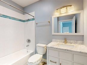 12407 Moorpark 301, Studio City (los Angeles) CA 91604