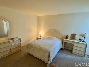 19400 Wyandotte 16, Reseda (los Angeles) CA 91335