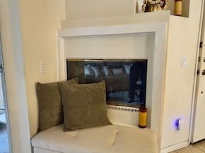 19400 Wyandotte 16, Reseda (los Angeles) CA 91335